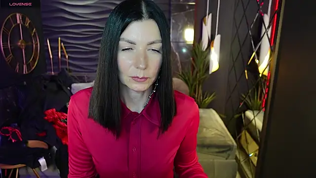 MonicaCheerful online show from 02.12.25