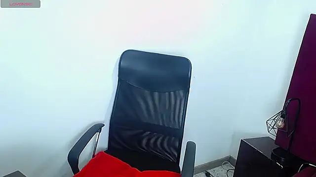 CamiilaReyes online show from 02.07.25