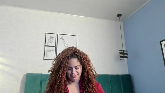 Snapshot of ninna_curly chatting on 06.05.26 ninna curly online show from 06.05.26