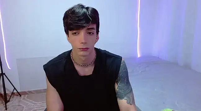 H3ll B0I online show from 03.15.25