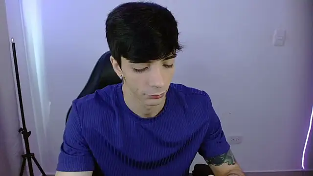 H3ll B0I online show from 02.17.26