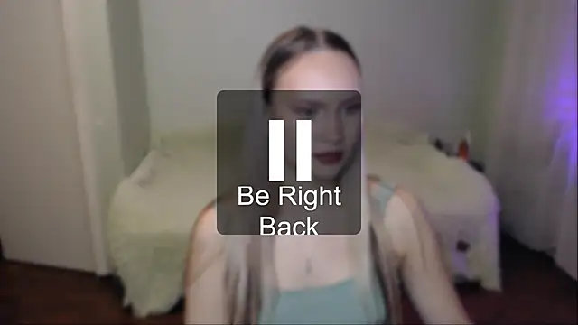 Snapshot of vivian_word chatting on 11.05.25 vivian word online show from 11.05.25