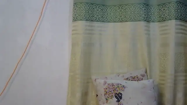 undressed princesss online show from 06.06.26