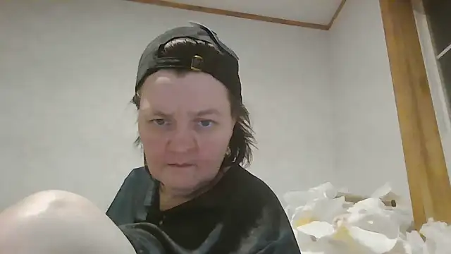 Snapshot of BBWLADY71 chatting on 02.11.25 BBWLADY71 online show from 02.11.25