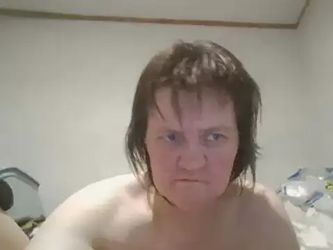 Snapshot of BBWLADY71 chatting on 02.14.25 BBWLADY71 online show from 02.14.25