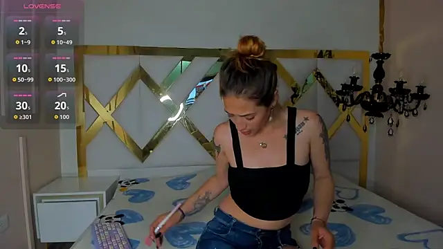 zoe taylorr1 online show from 09.16.25