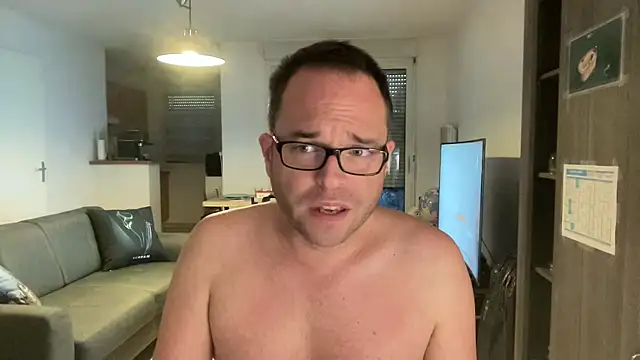 Funnyjul31 online show from 02.23.26