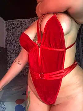 Snapshot of alexa_cf chatting on 12.04.25 alexa cf online show from 12.04.25