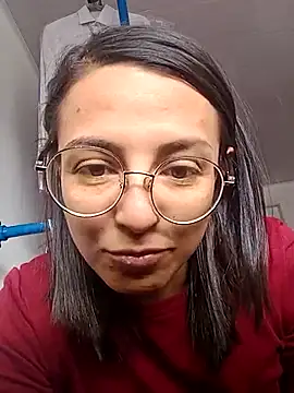 Snapshot of bri_ali chatting on 02.01.25 bri ali online show from 02.01.25