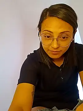 Snapshot of bri_ali chatting on 02.04.25 bri ali online show from 02.04.25