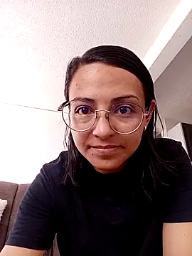 Snapshot of bri_ali chatting on 02.19.25 bri ali online show from 02.19.25