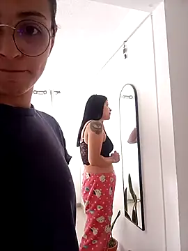 Snapshot of bri_ali chatting on 03.17.25 bri ali online show from 03.17.25