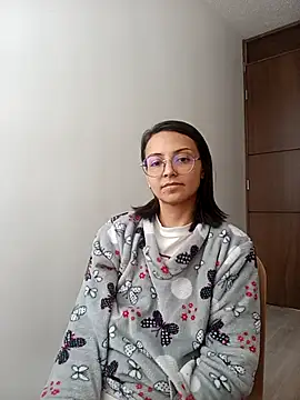 Snapshot of bri_ali chatting on 03.22.25 bri ali online show from 03.22.25