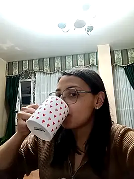 Snapshot of bri_ali chatting on 02.10.26 bri ali online show from 02.10.26