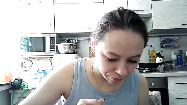 Snapshot of Misssweet_s chatting on 02.28.25 Misssweet s online show from 02.28.25