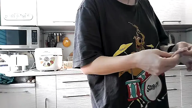 Snapshot of Misssweet_s chatting on 03.14.25 Misssweet s online show from 03.14.25