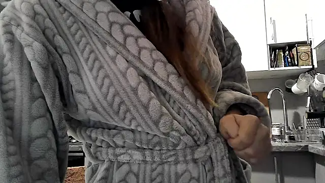 Snapshot of Misssweet_s chatting on 10.07.25 Misssweet s online show from 10.07.25