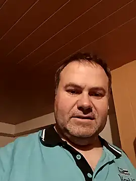 Snapshot of Pourleplasirs chatting on 02.07.25 Pourleplasirs online show from 02.07.25