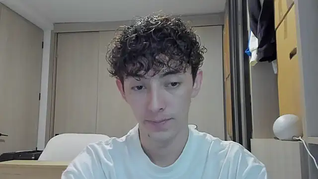 Snapshot of miketwink chatting on 09.16.25 miketwink online show from 09.16.25