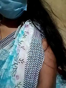 Snapshot of Tamil_roja17 chatting on 02.21.25 Tamil roja17 online show from 02.21.25