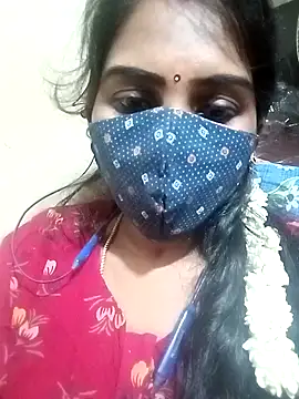 Snapshot of Tamil_roja17 chatting on 03.18.25 Tamil roja17 online show from 03.18.25