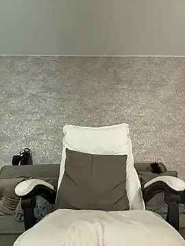 LillySquirtShot online show from 05.06.26
