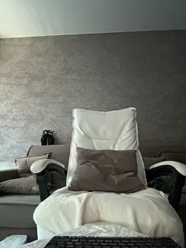 LillySquirtShot online show from 06.19.26