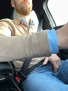 Snapshot of bullyboyy chatting on 02.19.25 bullyboyy online show from 02.19.25