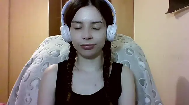 LariceSexy online show from 03.12.25