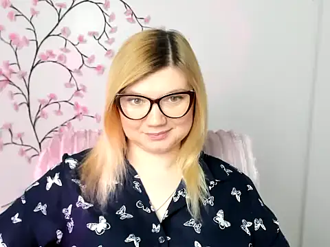 Lola moree online show from 02.22.26