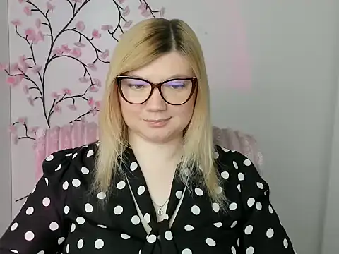 Lola moree online show from 04.21.26
