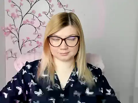 Lola moree online show from 04.22.26