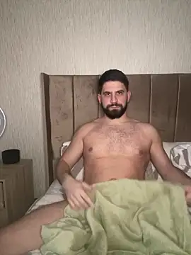 Snapshot of lucas_kazimm chatting on 02.14.25 lucas kazimm online show from 02.14.25