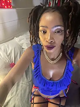 Snapshot of ZinaFreak chatting on 01.30.25 ZinaFreak online show from 01.30.25