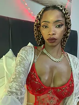 Snapshot of ZinaFreak chatting on 02.21.25 ZinaFreak online show from 02.21.25