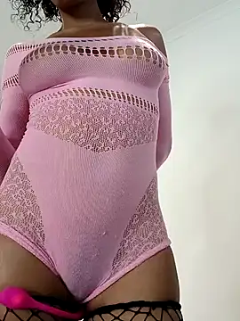 Snapshot of ZinaFreak chatting on 03.03.25 ZinaFreak online show from 03.03.25