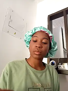 Zaira Rose  online show from 09.22.25