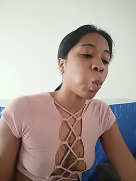 Zaira Rose  online show from 05.24.26