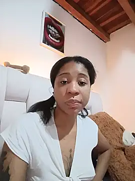Snapshot of Zaira_Rose_ chatting on 07.07.26 Zaira Rose online show from 07.07.26