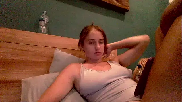 Snapshot of valure_lera chatting on 02.10.25 valure lera online show from 02.10.25