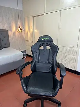 Hadley  online show from 01.28.25