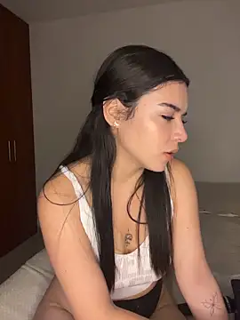 eileensophi online show from 05.08.26