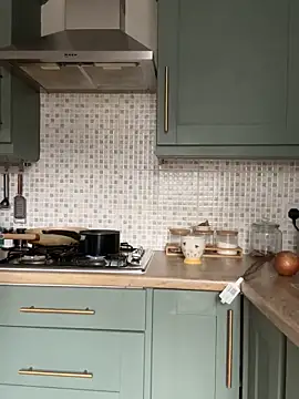 Snapshot of cute_carly_ chatting on 03.06.25 cute carly online show from 03.06.25