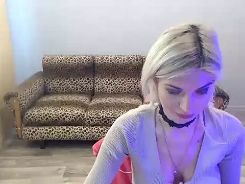 SexyBeatriice online show from 11.25.25