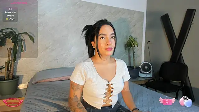 Snapshot of Estefy_gomez09 chatting on 02.12.25 Estefy gomez09 online show from 02.12.25