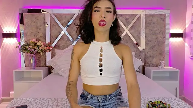 AliDiaz  online show from 11.23.25