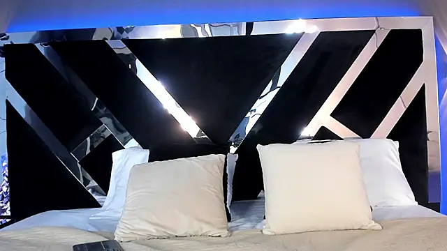 AliDiaz  online show from 05.05.26