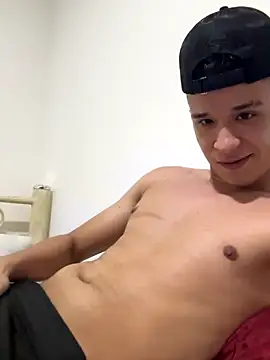 arevalo1124 online show from 10.26.25