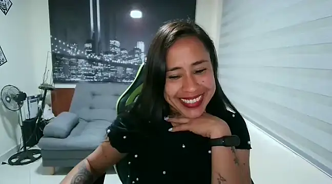 kamila lovee online show from 02.17.25