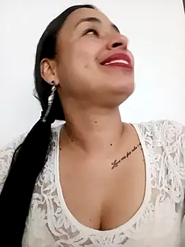 kamila lovee online show from 02.20.25